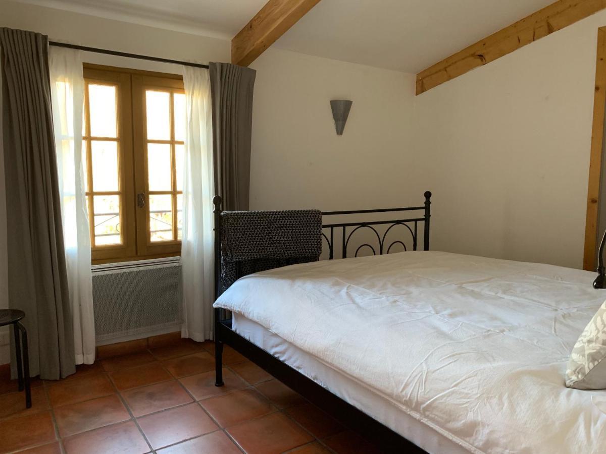Maison Moutas Le Thoronet Exterior foto